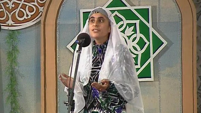 Mariupoldagi yalangoch qizlarning shaxsiy fotosuratlari