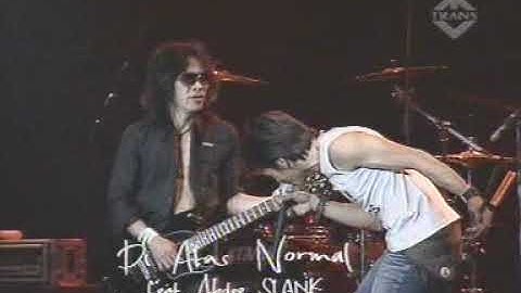 Peterpan Feat. Abdee Slank - Diatas Normal (Classic Live TV Performance)