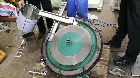 Curling and lining Machine