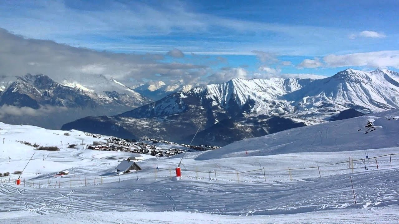 La Toussuire -  stade jp. augert