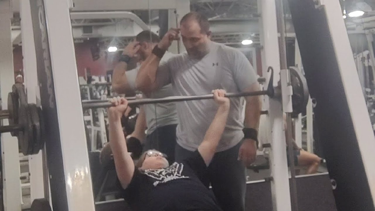 All of mine and Austin's sets of incline bench press 💪🔥 