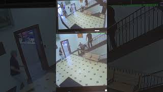 Full Man throat-punches officer while trying to escape Update