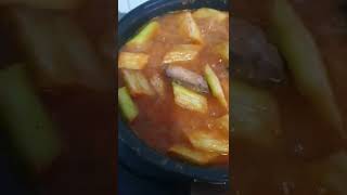 Gulai Ikan Tongkol Batang Keladi Pedas pedasikan