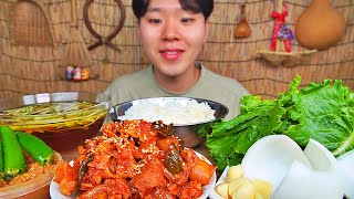 김치제육볶음 양파, 청상추 쌈밥. 입을 크게 벌려 터질듯 싸먹어야 제맛입니다. STIRFRIED KIMCHI PORK SSAMBAP KOREAN FOOD ASMR MUKBANG.