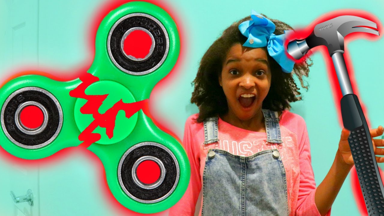 BROKEN FIDGET SPINNER!? - Shiloh and Shasha ft. SuperHeroKids - Onyx Kids -