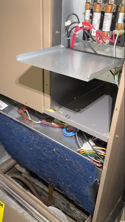 Magic Pak - Packaged Unit -- Audible Leak of Refrigerant - YouTube