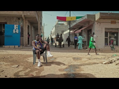 Kaneki - Grandi par ici (Clip officiel)