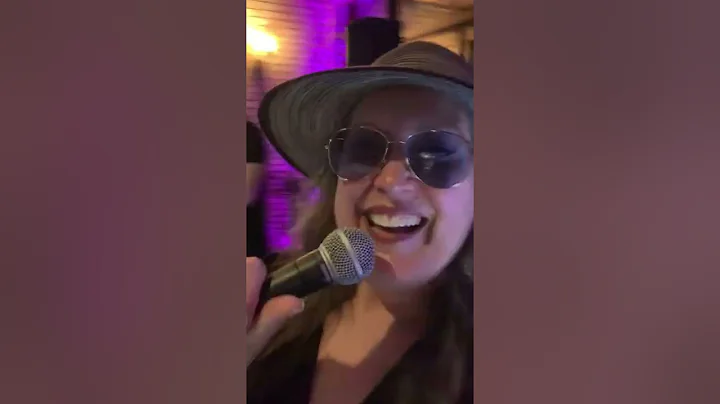 Lorena Mann & Ross Mazer "Honky Tonk Woman"