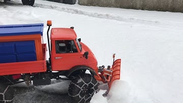 Unimog 406 rc snowplow
