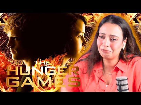 THE HUNGER GAMES (2012) IS A DYSTOPIAN MASTERPIECE!! MOVIE REACTION!|FIRST TIME WATCHING |COMMENTARY