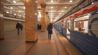 картинка: Russia, Moscow, metro ride from Чи́стые пруды́ (Chistyye Prudy) to Комсомо́льская (Komsomolskaya)