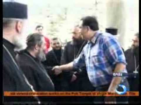 პრეზიდენტმა ფოთში ღვთისმშობლის ტაძრის სარეაბილიტაციო სამუშაოები დაათვალიერა