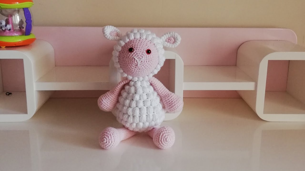 Amigurumi Sevimli Kuzu Yapilisi Son Zamanlarda En Cok Ilgi Ceken El Isleri Yapilislarinda Amigurumi Oyuncaklari Olmaktadir A Amigurumi Oyuncak Elisi Fikirleri