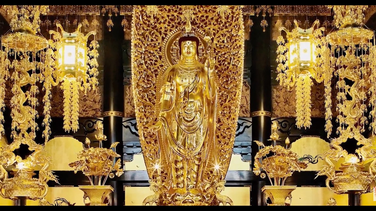仏像彫刻 仏教美術 観世音菩薩像 全高10.8m製作 念佛宗無量壽寺総本山