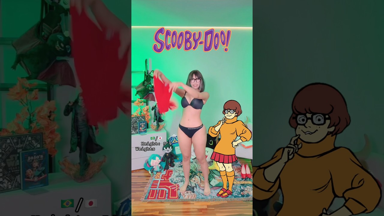 Nerd girl supremacy MOMENT 😳 #halloween #halloweencostume #anime #cosplay