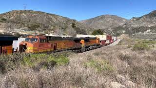 Triple Bypass Operation! BNSF Twin Intermodal’s & One Awesome Union Pacific Manifest! 4KHDR 1-30-22