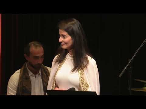 گروه  به صورت زنده در   