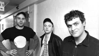 DMA'S - Beautiful Stranger (Madonna Cover) chords