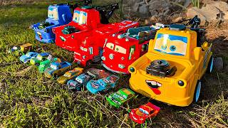 Disney Pixar Cars falling into deep pool, Lightning McQueen, Tow Mater, Mack, Sally, Francesco