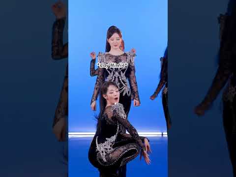 Chaotic G I DLE In Super Lady Relay Dance