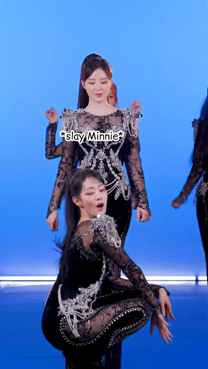 Chaotic (G)I-DLE in 'Super Lady' Relay Dance