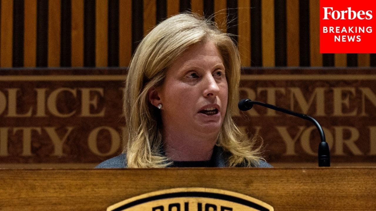 NYPD Commissioner Reveals Information About The Capture Of Suspect In UnitedHealthcare CEO Shooting