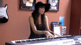 Video thumbnail of "Diane Birch - Valentino - Live at Lightning 100"