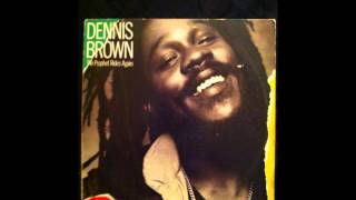 Dennis Brown - Shashamane Living chords