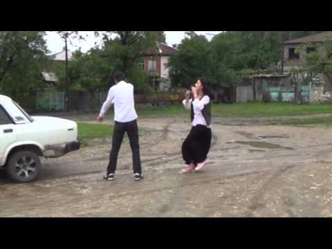 გიმნაზიის ბოლო ზარი(შესავალი)