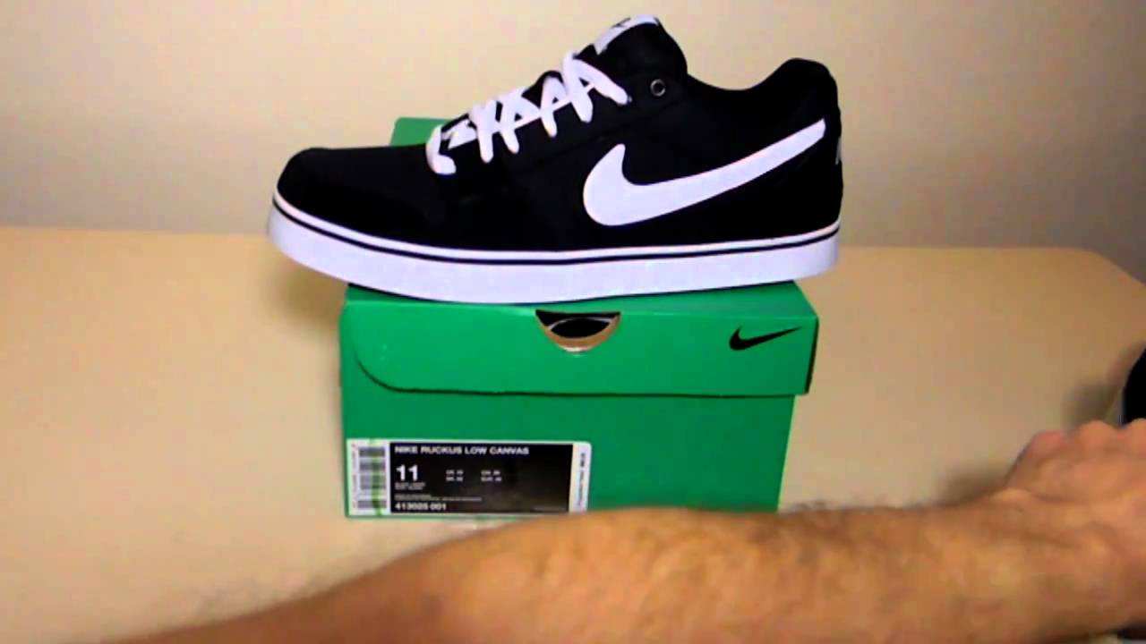 nike ruckus low