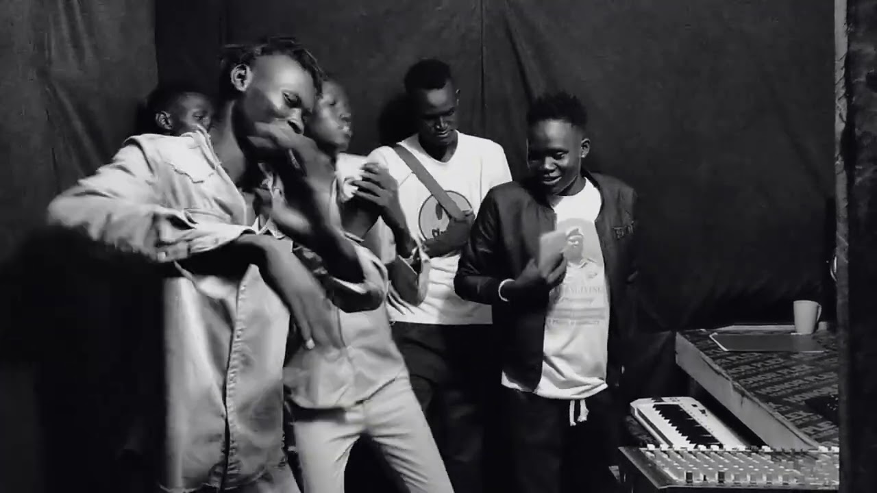 yethdit e wadit Manyanq Jook Nei official clips. mg boi ft GudyGudy Hc