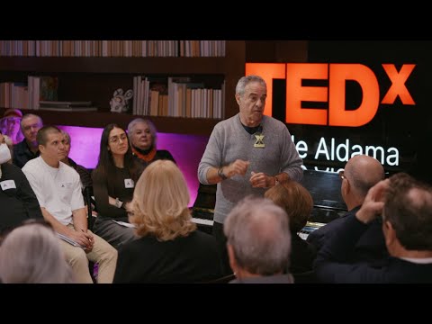 What survived the fire | Mark Monchek | TEDxCalle Aldama
