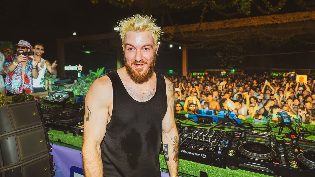 don't watch this video if you want to be a DJ.
