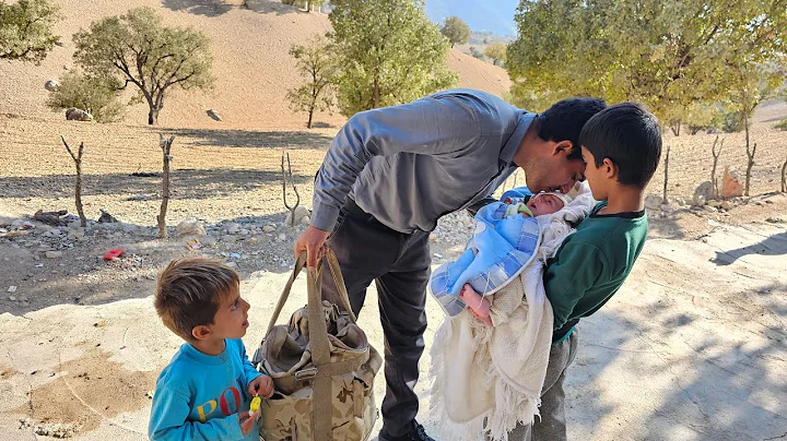 Documentary on the life of a nomadic father and daughter: Father's Bitter Farewell. - DayDayNews