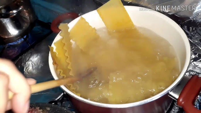 Cómo usar una máquina de pasta para hacer lasaña 