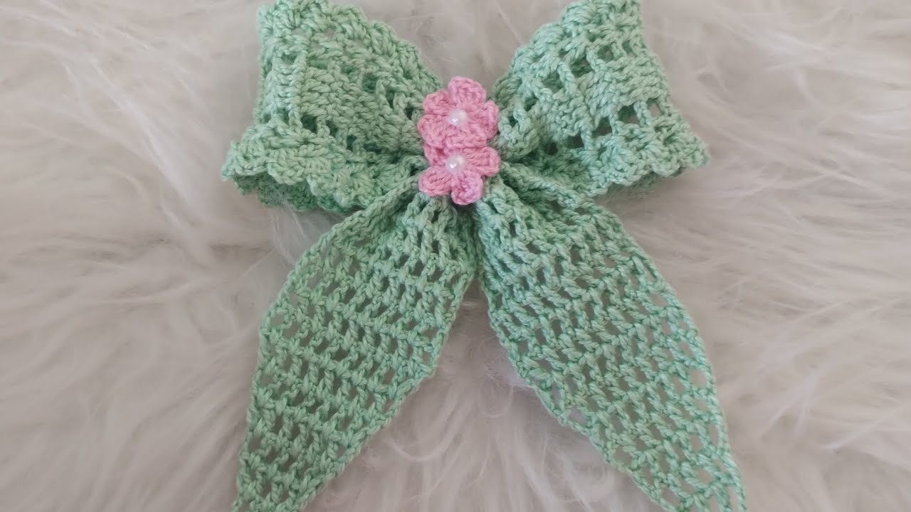 Lindíssimo laço de cabelo em crochê Emília 🎀 fácil e rápido de fazer
