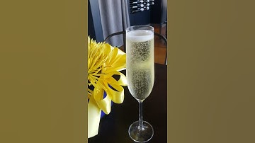 Thumbnail of Tiny Bubbles