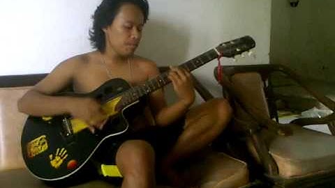 MANUSIA SETENGAH DEWA (COVER) IWAN FALS