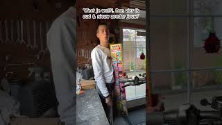 Download Lagu HIJ VIERT ALLEEN OUD \u0026 NIEUW?! 🎆🤯 MP3