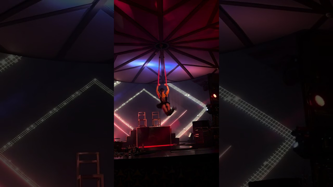 Air straps Inessa Averina