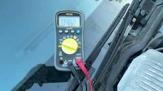 20260728 1985 Corvette throttle position sensor measuring voltage $$15 Amazon Tool with multimeter