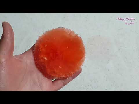Video: Cómo hacer una corona de dulces (con imágenes)
