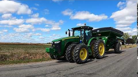 JD 8310R Row-Crop Tractor - Brent 882 Grain Cart - Monroe County - Michigan - Harvest 2020