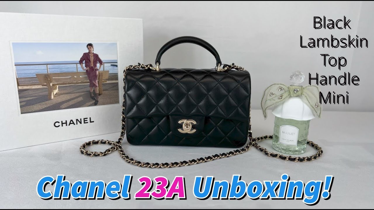 Chanel 23A 早勝ち Chanel 23A Black Lambskin Top Handle Mini with Champagne Gold