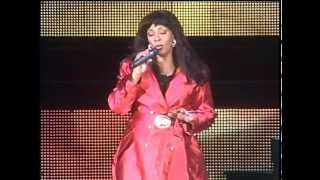 DONNA SUMMER McArthur Park 2008 LiVe chords