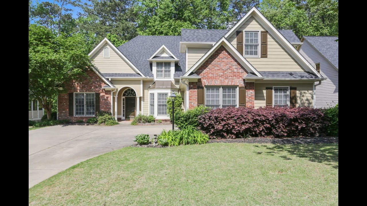 Coming SoonAdorable New Listing in Echo Mill. 4/3 with extra rooms and