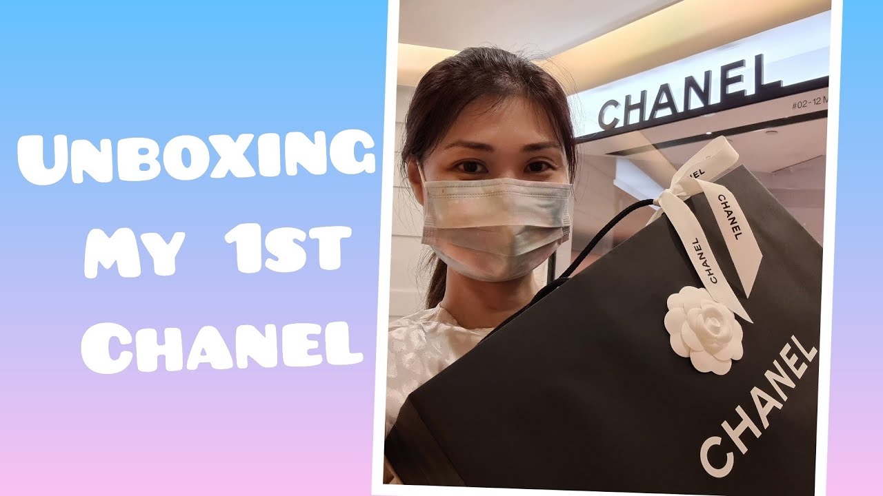 Unboxing my 1st Bag. (21B, Dark Grey Chanel19) 