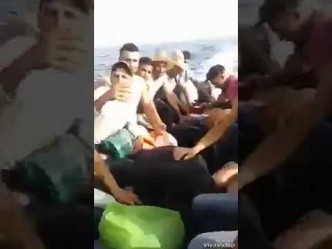 شباب من اقليمي الدريوش والناظور يصورون عملية الهجرة السرية نحو إسبانيا على متن قارب الموت ن