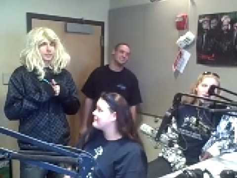 DILBERT DANCE OFF