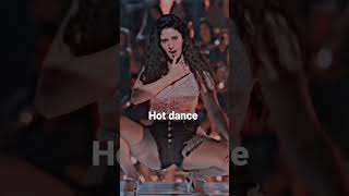 Shahkira hot dance #shorts #viral #dance #like @tseries @SonySAB @Shakira